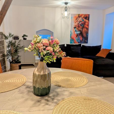 Gemuetliche Oase Im Denkmal Apartment Bonnigheim Exterior foto